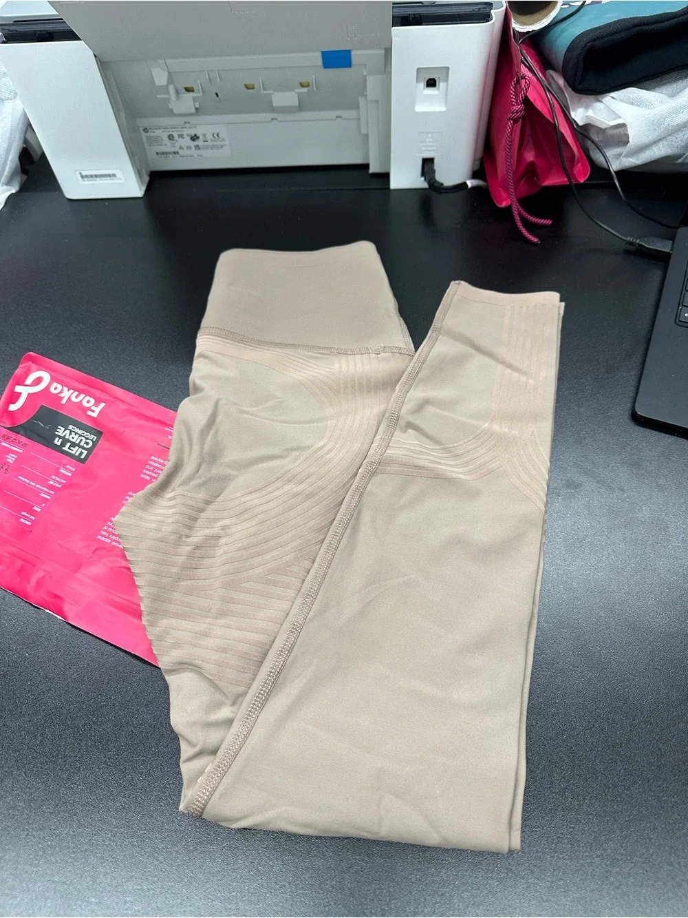 Fanka lift and curve leggings